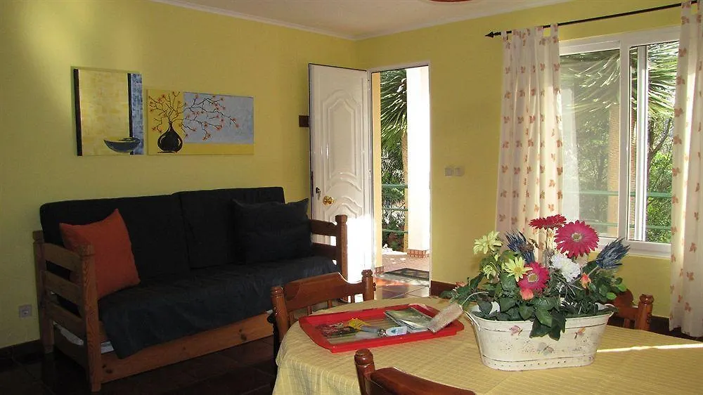 *** Ξενοδοχείο Quinta Das Acacias Guest Houses Πόντα Ντελγάδα Πορτογαλία