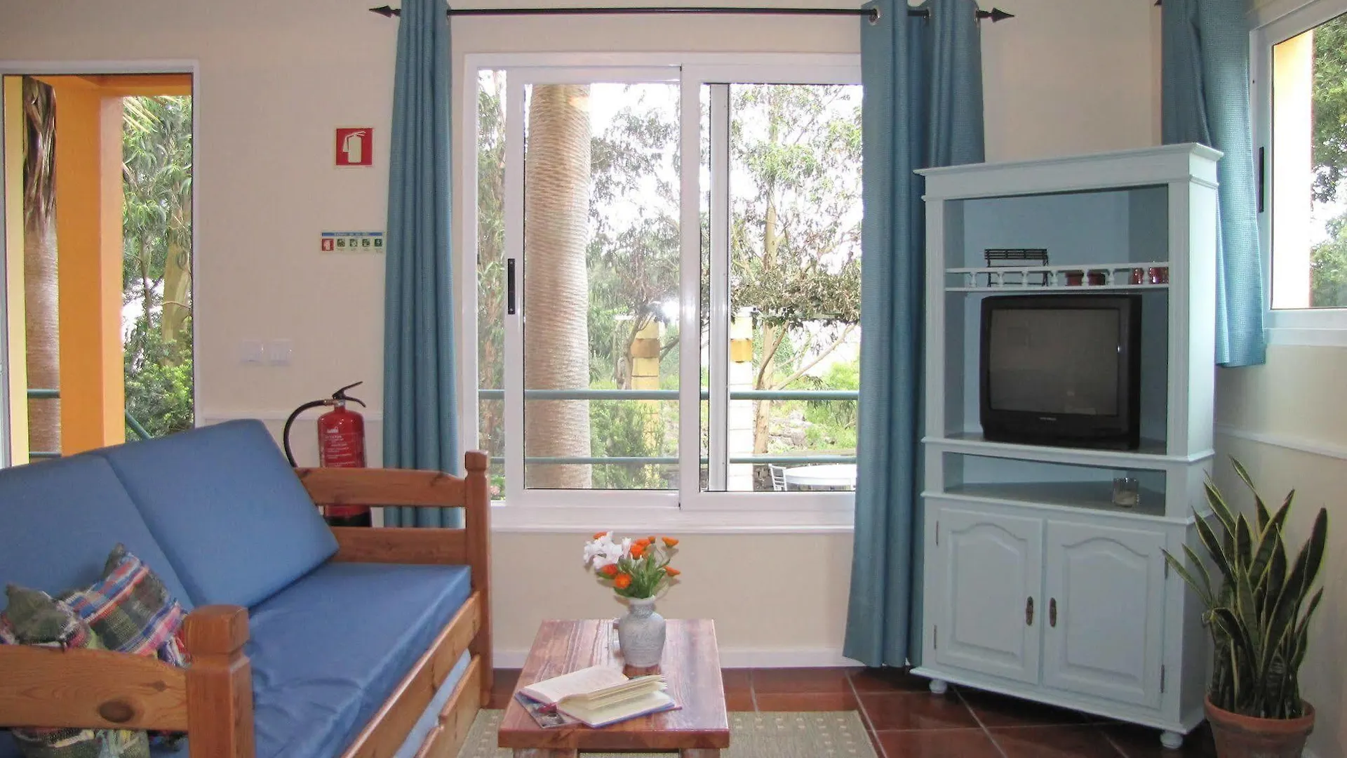 Quinta Das Acacias Guest Houses Πόντα Ντελγάδα Ξενοδοχείο