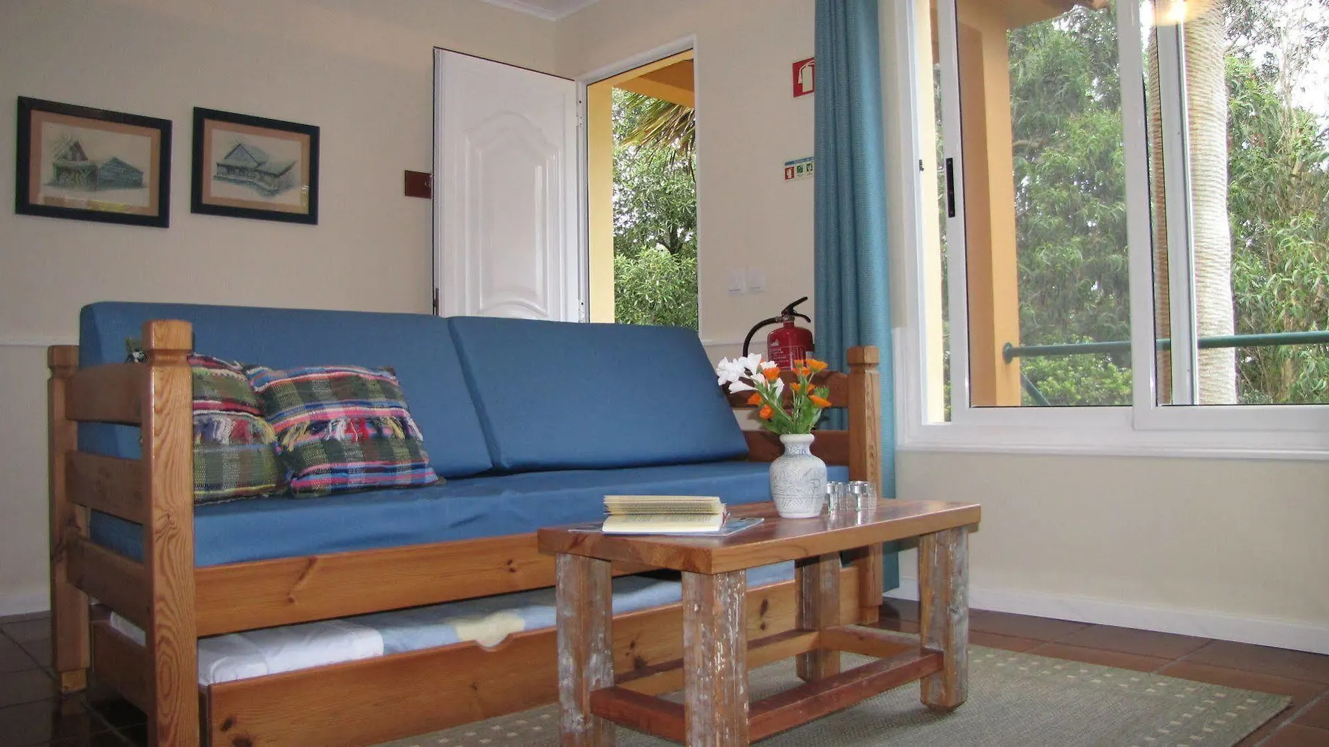 Ξενοδοχείο Quinta Das Acacias Guest Houses Πόντα Ντελγάδα